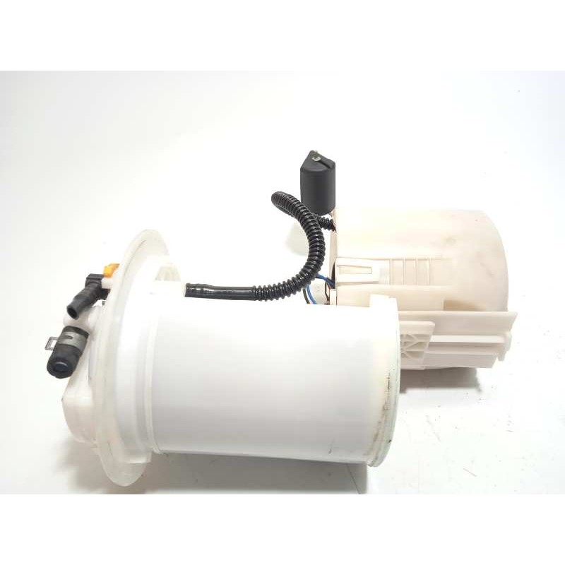Recambio de bomba combustible para toyota auris sol referencia OEM IAM 7702002200  