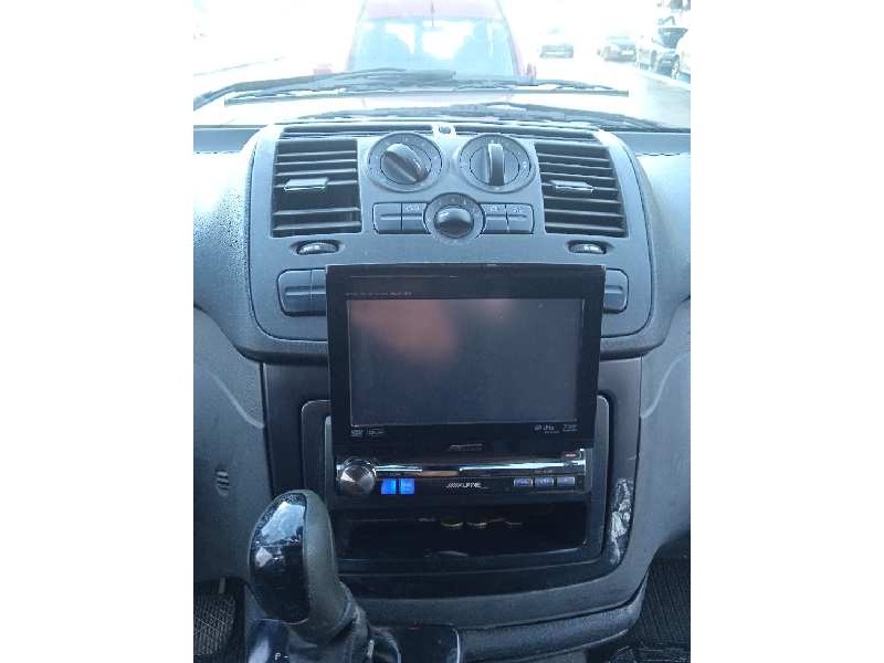 mercedes-benz vito combi 06.2003  del año 2004
