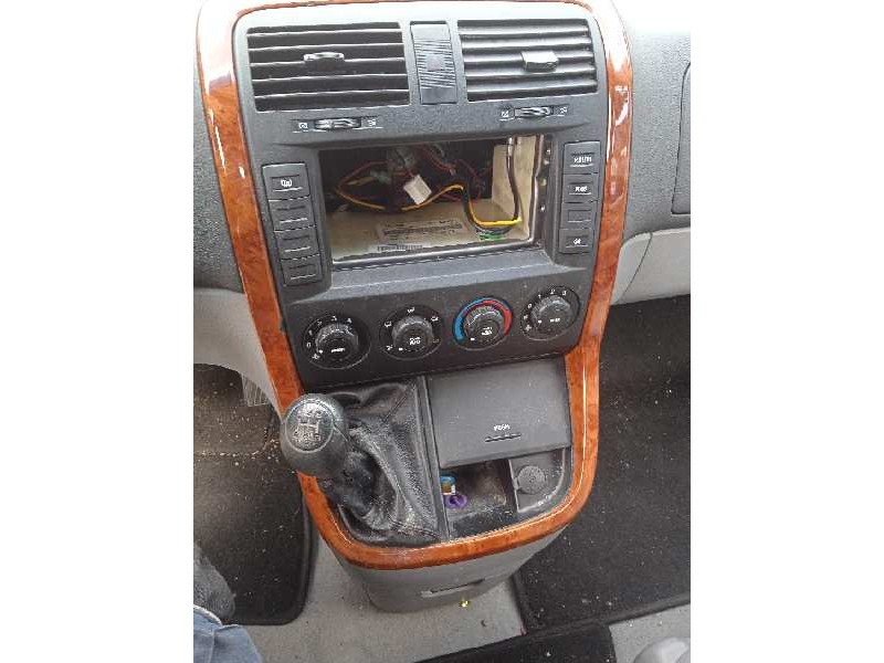 kia carnival ii del año 2005