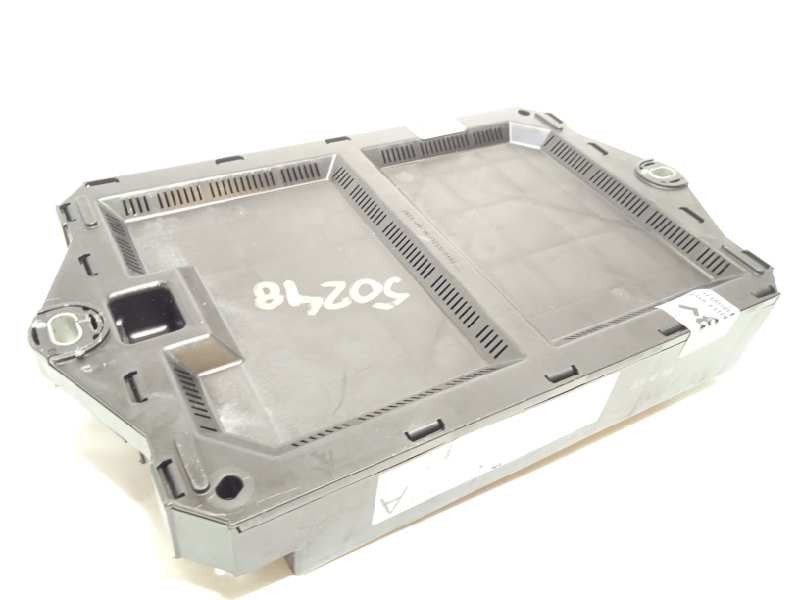 Recambio de caja reles / fusibles para jaguar xf 3.0 v6 diesel cat referencia OEM IAM BX2314B476AA  C2Z16075