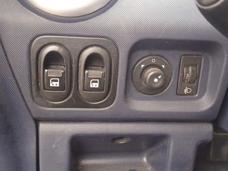 peugeot 1007 del año 2005