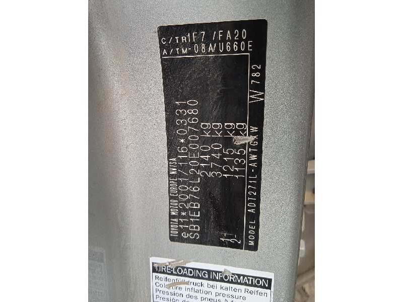 toyota avensis cross sport (t27) del año 2009