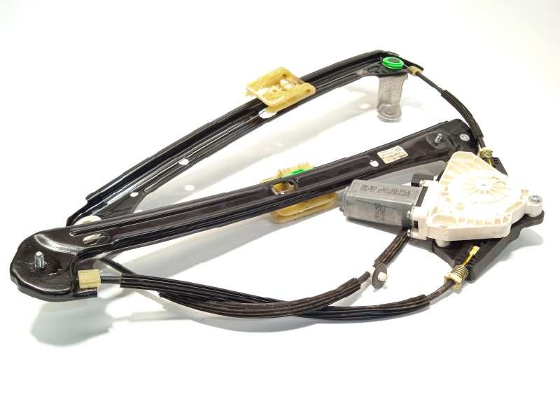 ELEVALUNAS DELANTERO DERECHO 5G4837462H 5Q4959802B