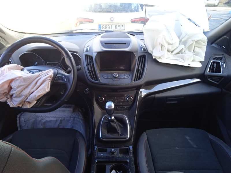 ford kuga (cbs) del año 2019