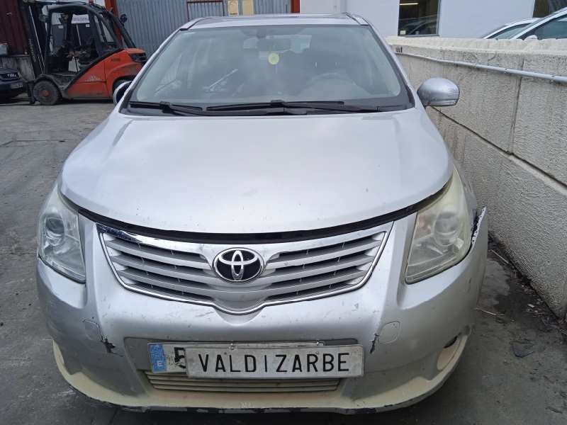 toyota avensis cross sport (t27) del año 2009