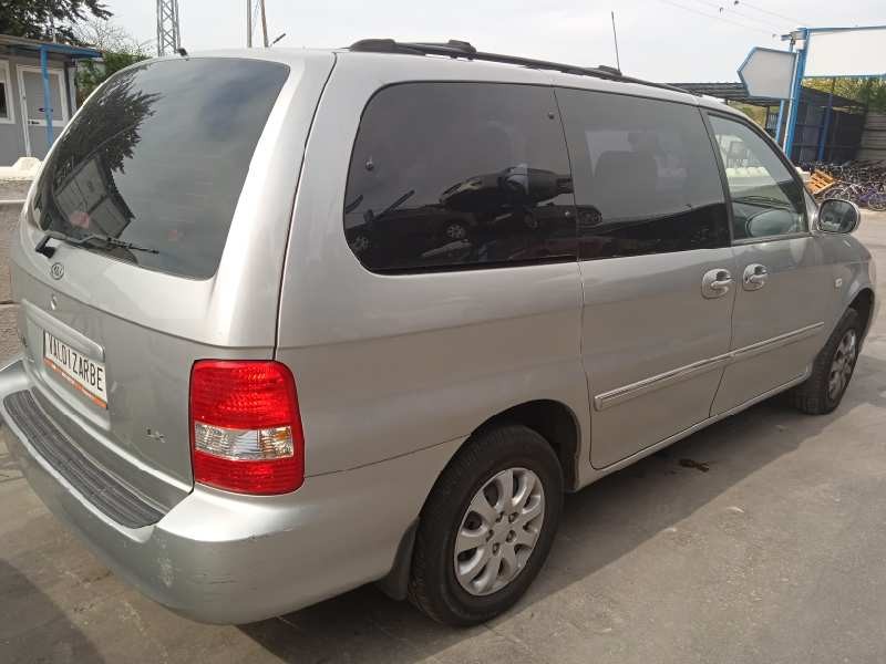 kia carnival ii del año 2005