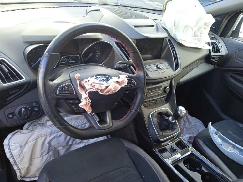 ford kuga (cbs) del año 2019