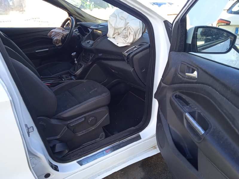 ford kuga (cbs) del año 2019