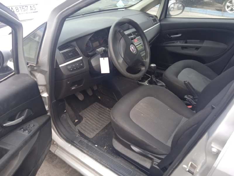 fiat linea (110) del año 2007