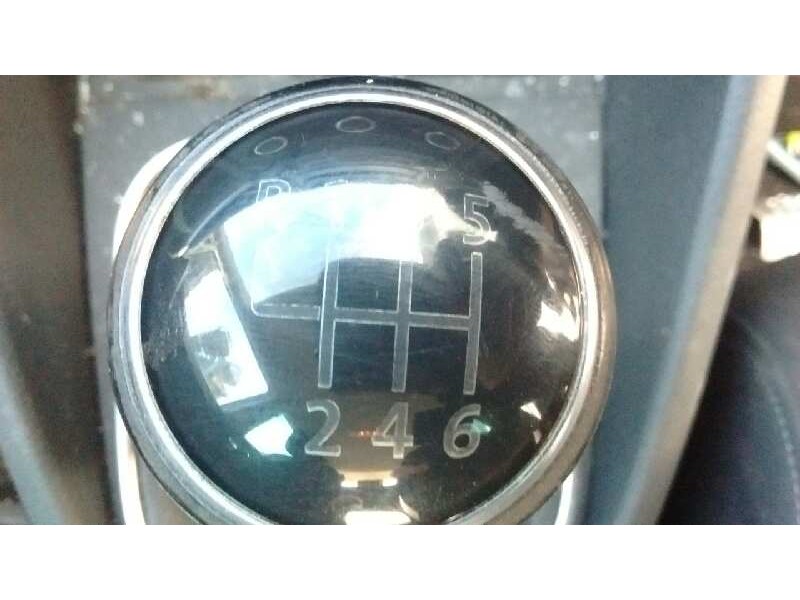 volkswagen golf vi (5k1) del año 2011