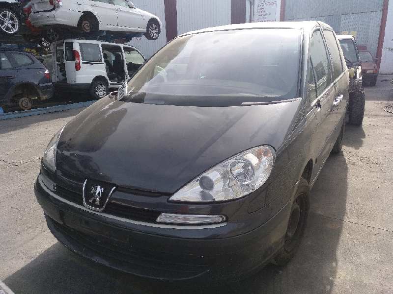 peugeot 807 del año 2003