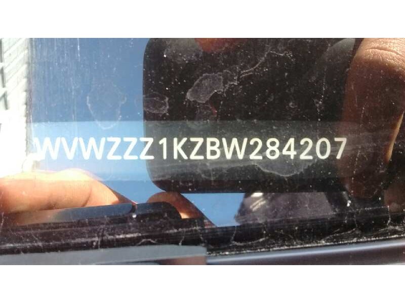 volkswagen golf vi (5k1) del año 2011