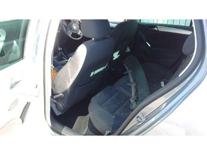 volkswagen golf vi (5k1) del año 2011