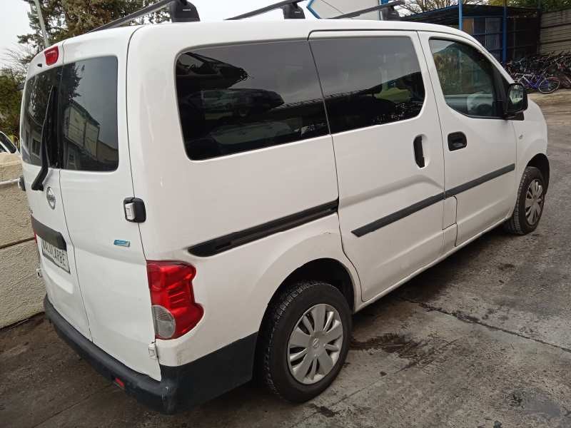 nissan nv 200 (m20) del año 2015