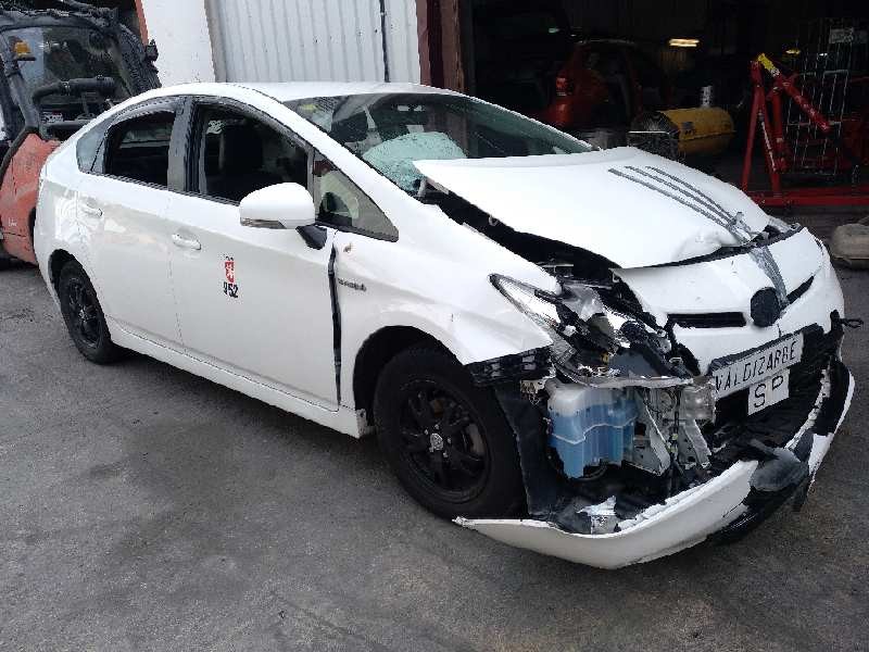 toyota prius (nhw30) del año 2013