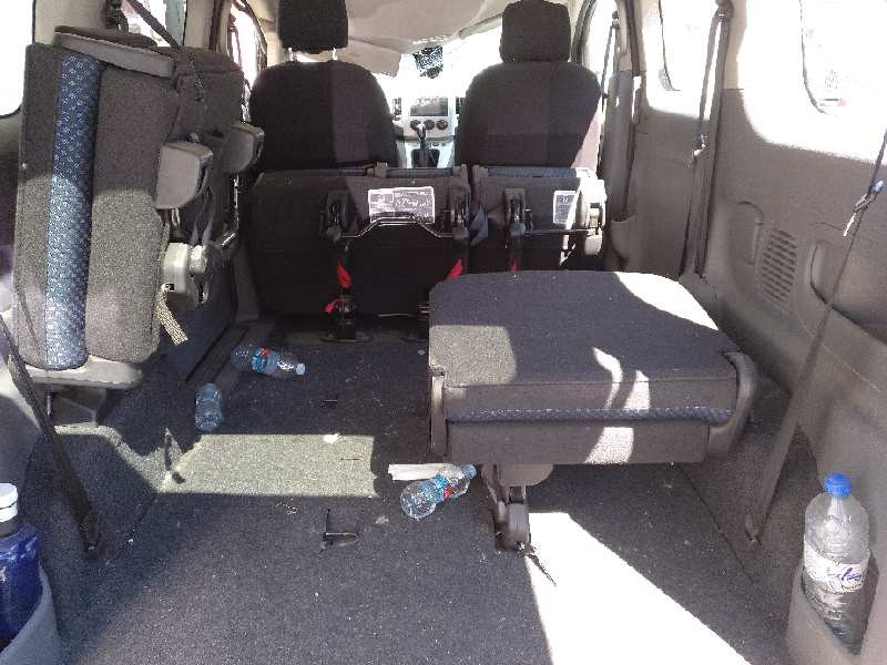 nissan nv 200 (m20) del año 2015