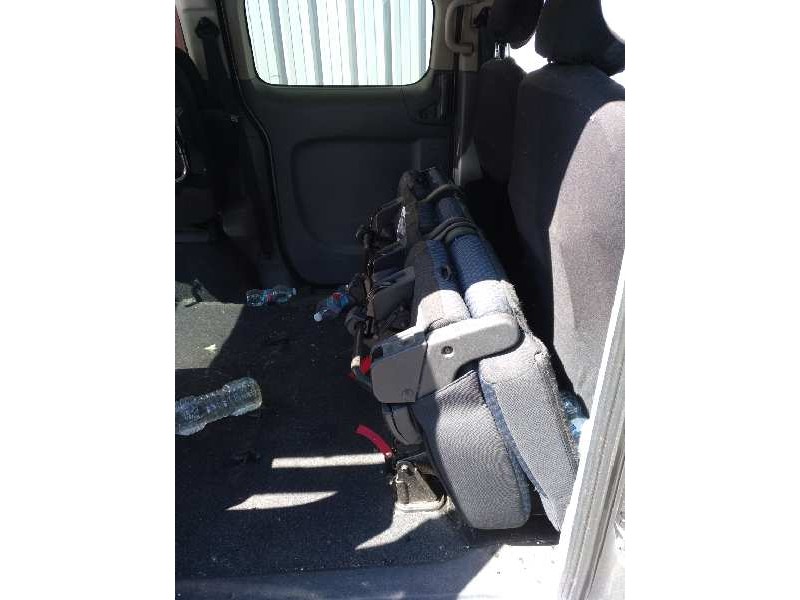 nissan nv 200 (m20) del año 2015