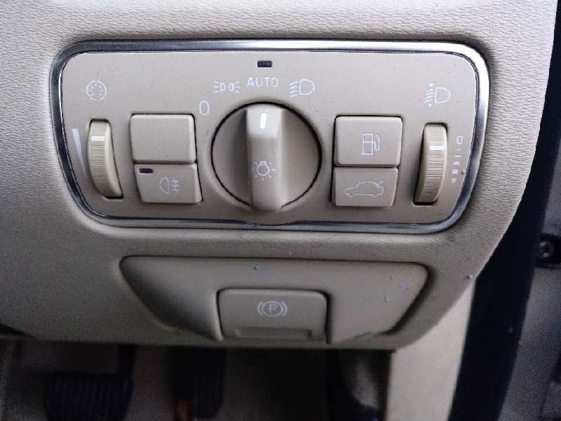 volvo v70 familiar del año 2015