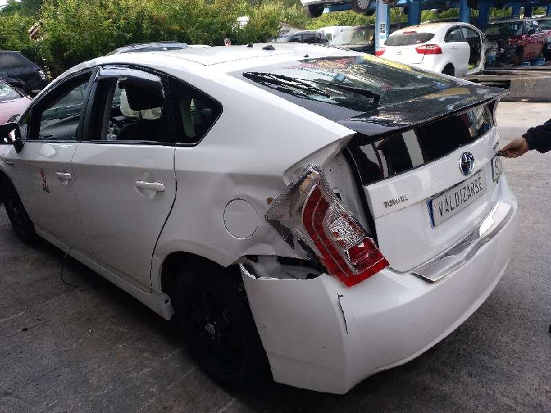 toyota prius (nhw30) del año 2013