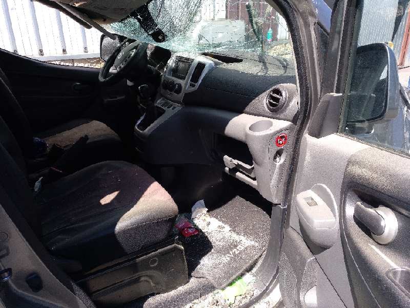 nissan nv 200 (m20) del año 2015