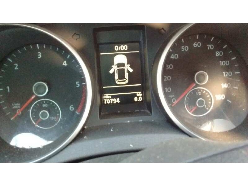 volkswagen golf vi (5k1) del año 2011