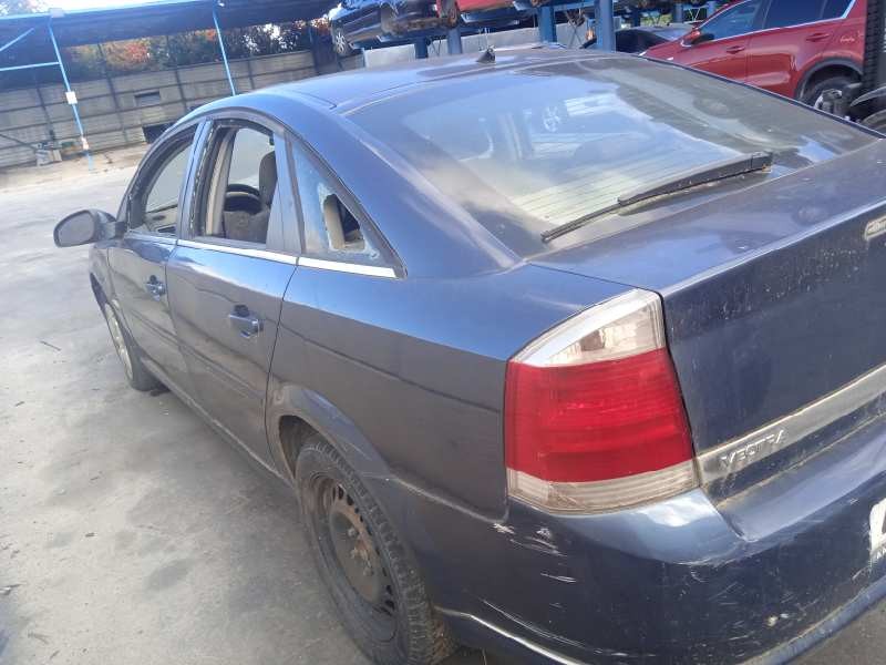 opel vectra c berlina del año 2006