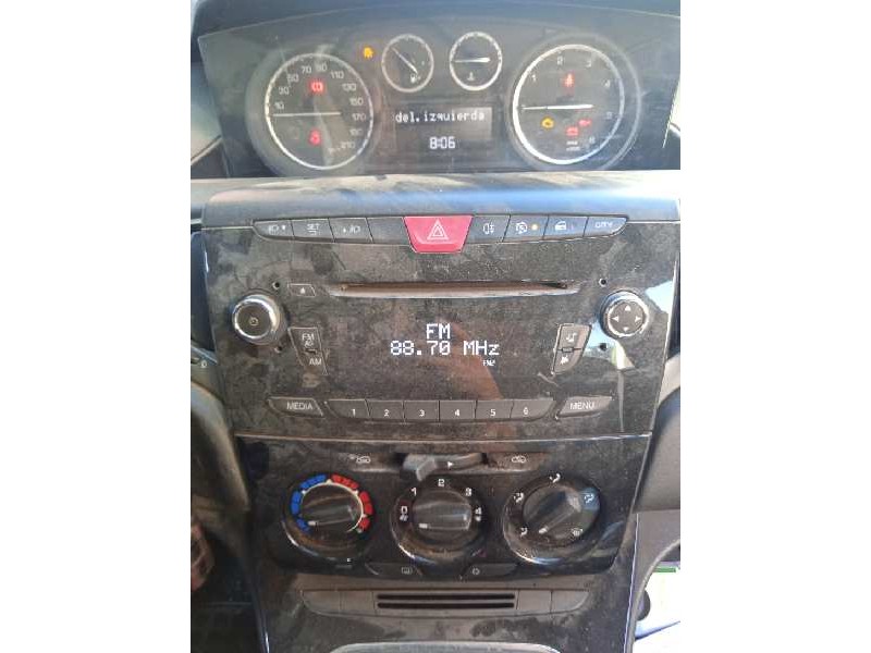 lancia ypsilon (402) del año 2015