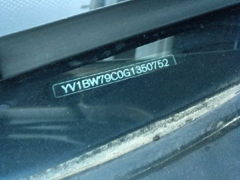 volvo v70 familiar del año 2015