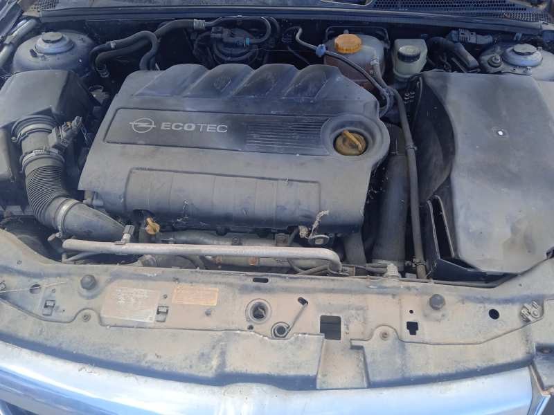 opel vectra c berlina del año 2006