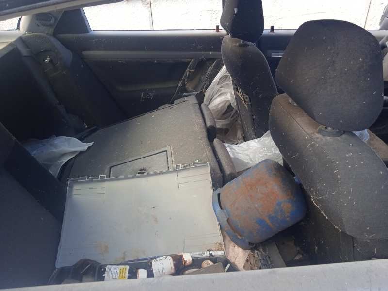 opel vectra c berlina del año 2006