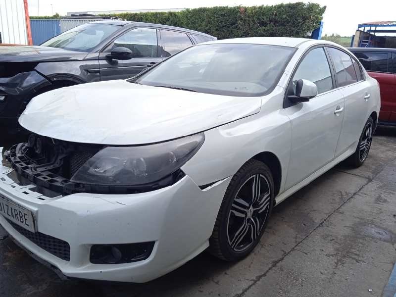 renault latitude del año 2011