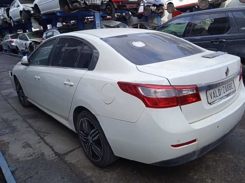 renault latitude del año 2011