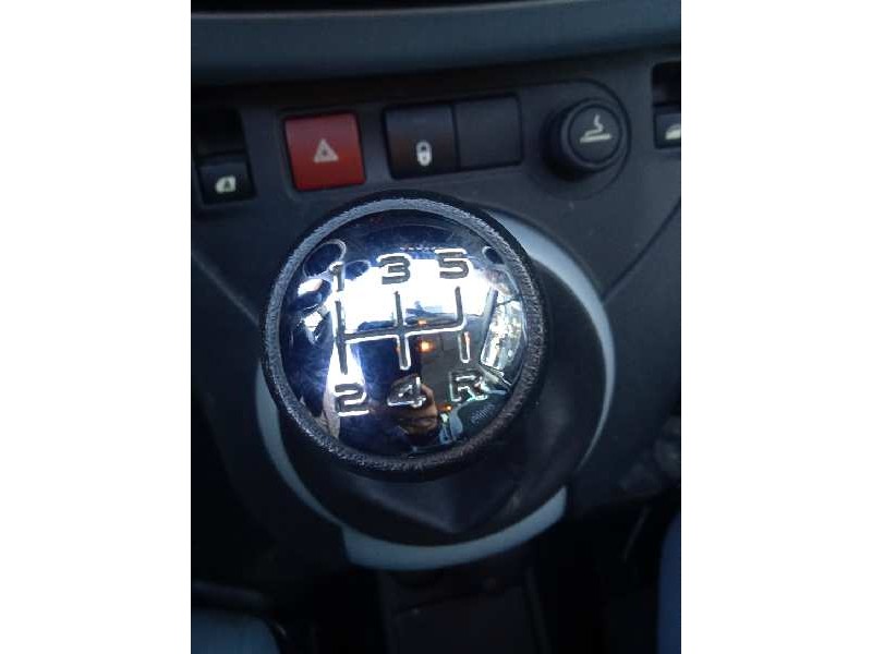 citroën berlingo station wagon del año 2013