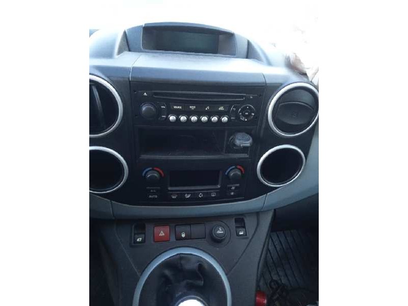 citroën berlingo station wagon del año 2013