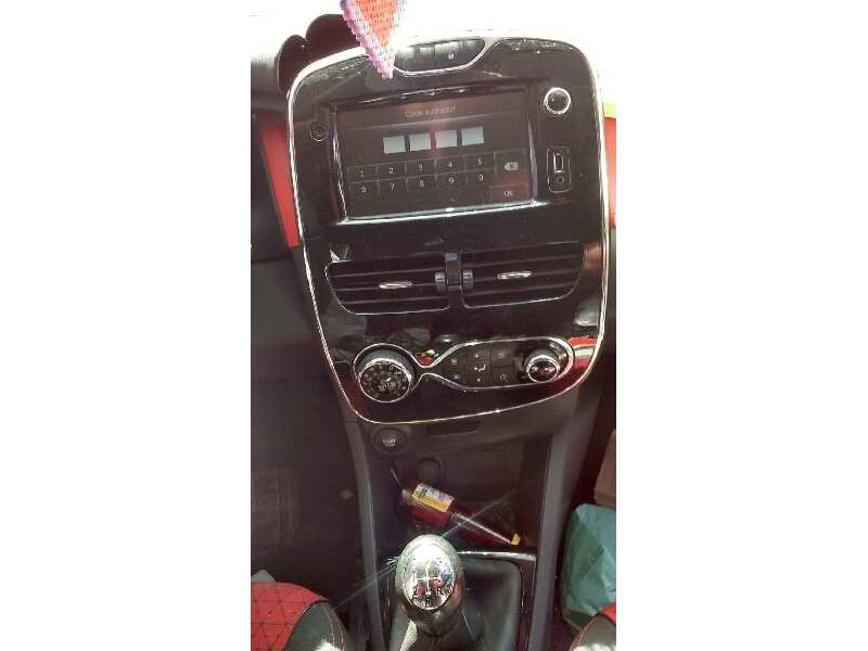 renault clio iv del año 2012