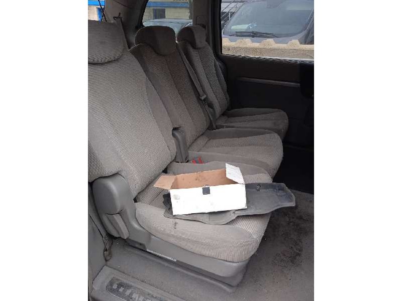 kia carnival del año 2007