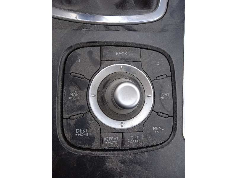 renault latitude del año 2011