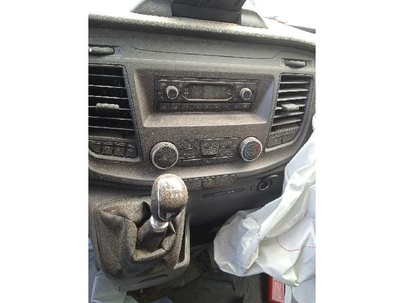 ford transit (tts) kombi del año 2020