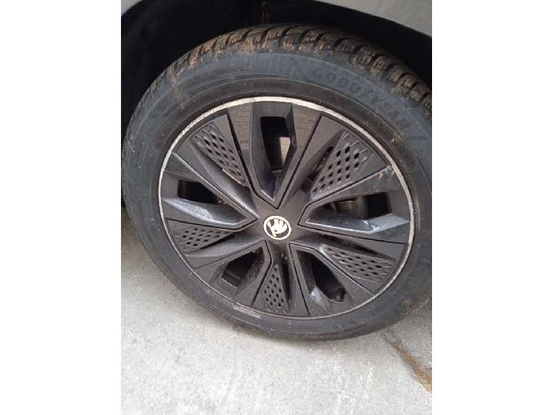 skoda karoq (nu) del año 2023