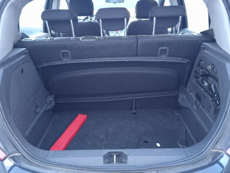 opel corsa d del año 2008