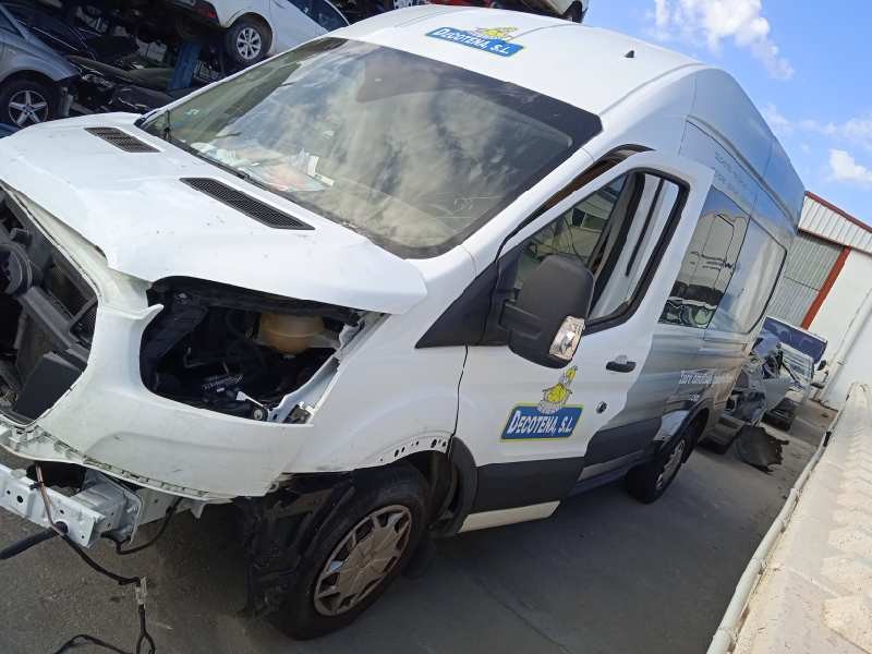 ford transit (tts) kombi del año 2020