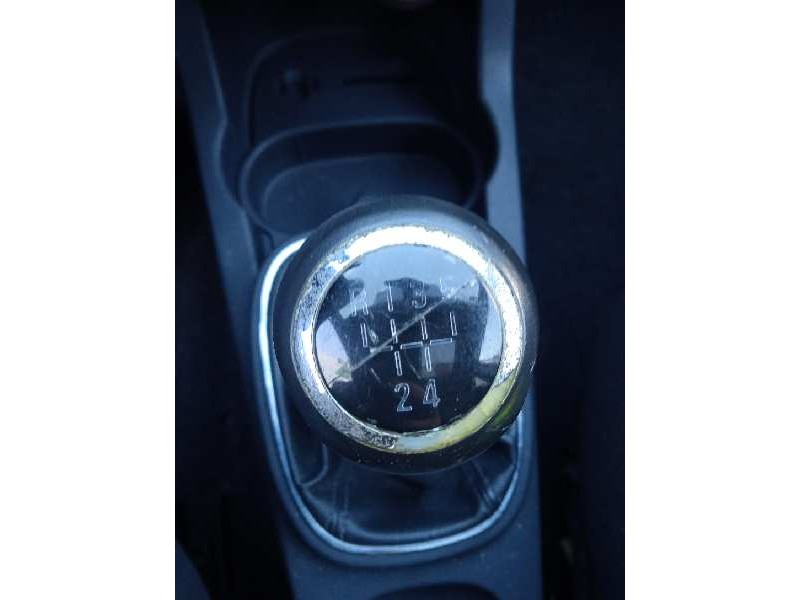 opel corsa d del año 2008