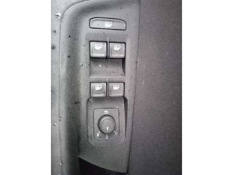 volkswagen passat variant (cb5) del año 2023