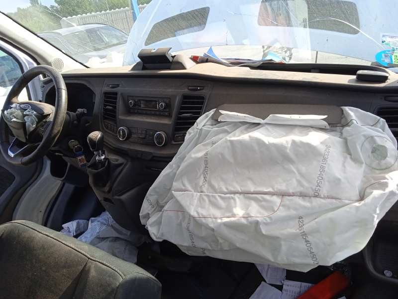 ford transit (tts) kombi del año 2020