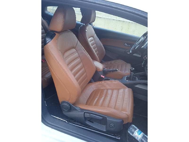 volkswagen scirocco (137) del año 2009