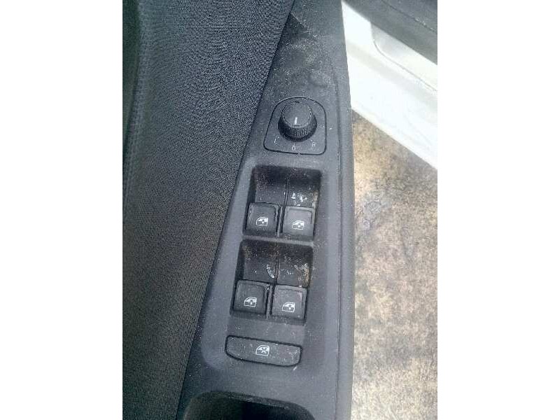 seat leon (5f1) del año 2015