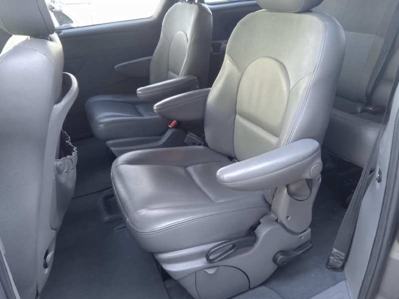 chrysler voyager (rg) del año 2007