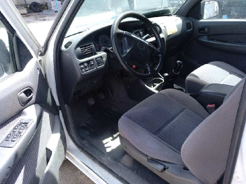 mazda b-serie (un) del año 2002