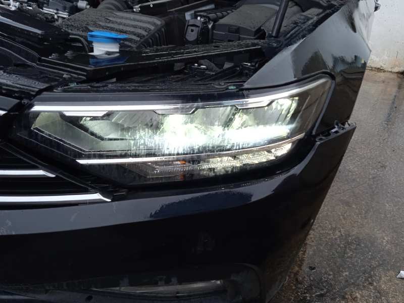 volkswagen passat variant (cb5) del año 2023