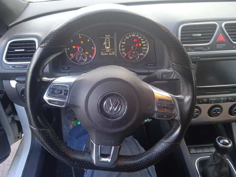 volkswagen scirocco (137) del año 2009